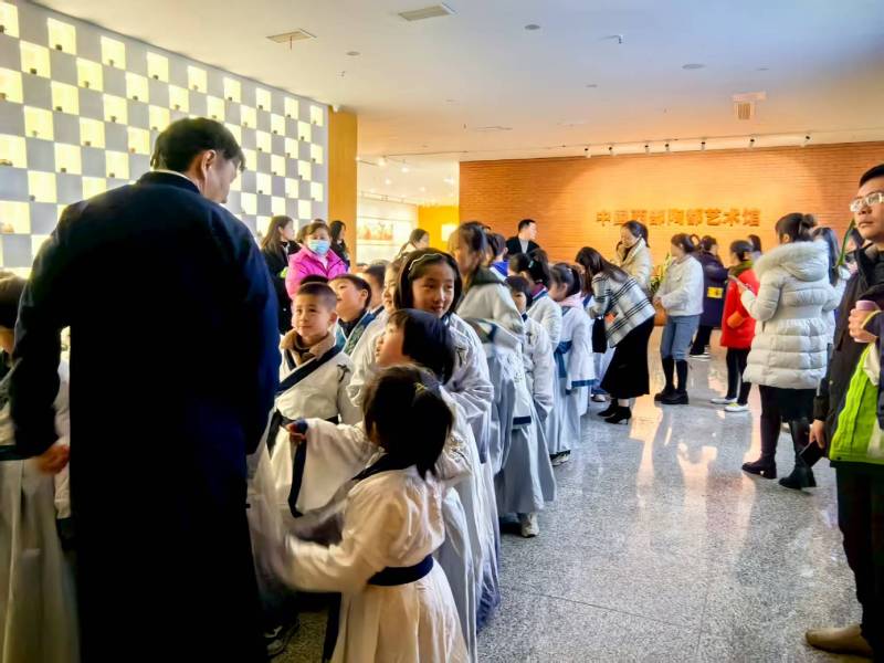 文化赋能：郊区魔创文旅挖掘城市文化资源的实践探索